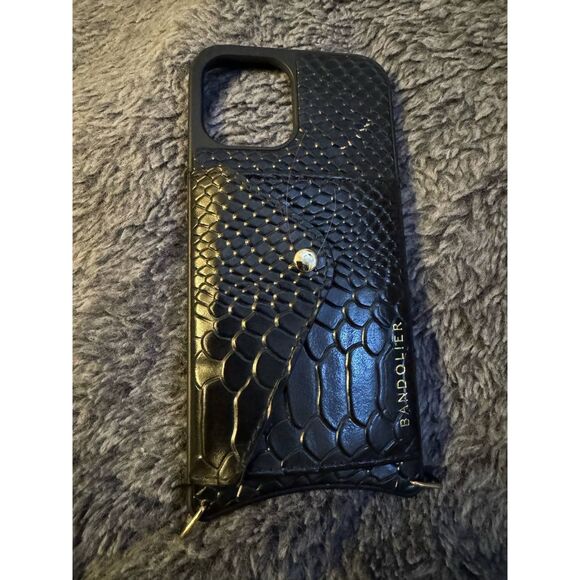 Bandolier 12max pro haley python crossbody iphone case/belt/strap set - Picture 10 of 11